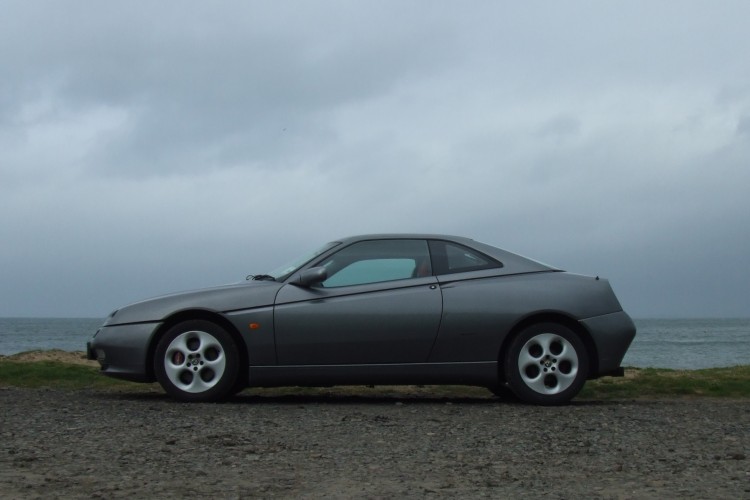 Alfa Romeo GTV
