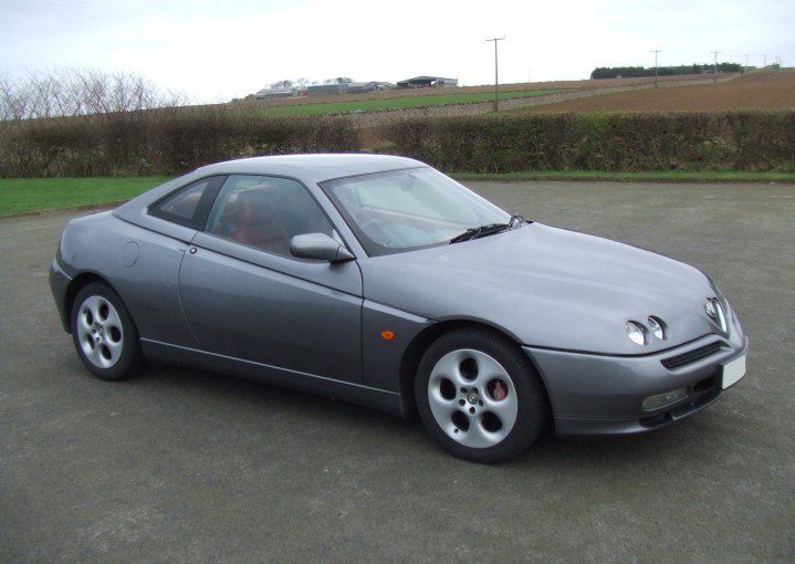 Alfa Romeo GTV